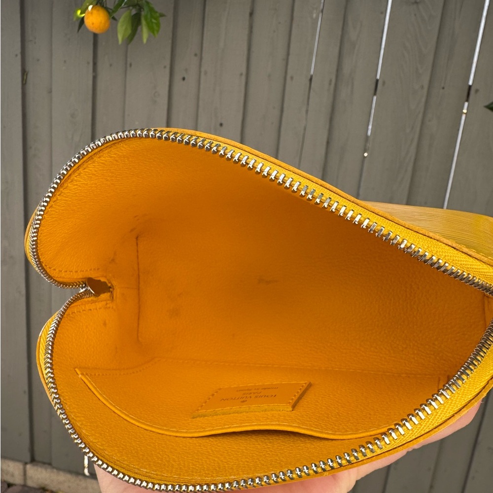 Louis Vuitton Epi Yellow Cosmetic Pouch Tassili Leather LV Clutch Bag Authentic - Picture 6 of 9